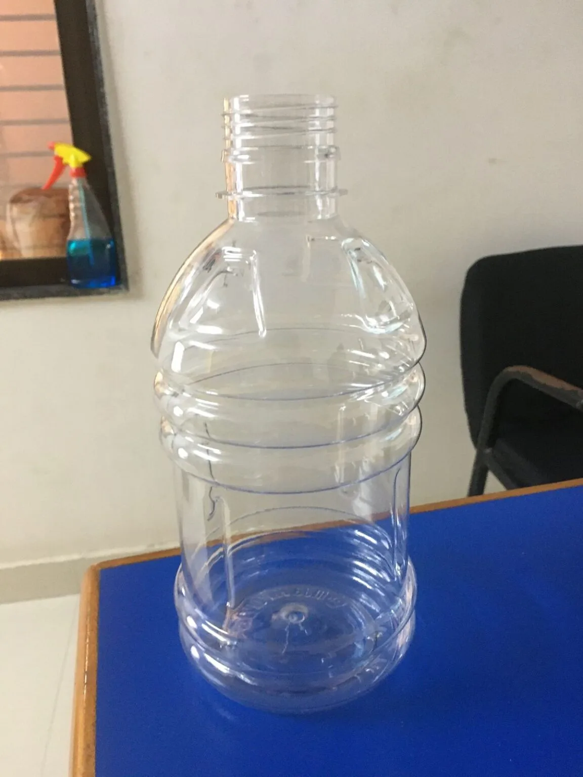 2000 ML Round Bottle